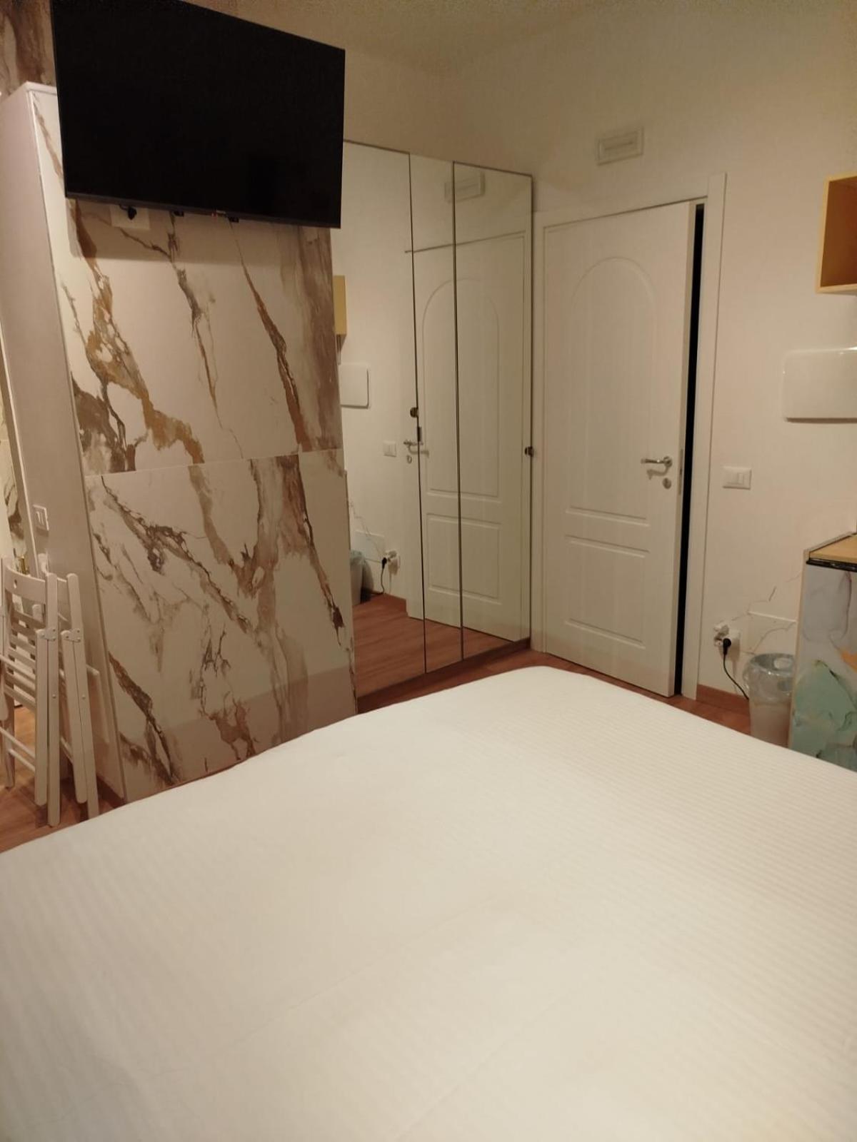 B&B Confort Reggio di Calabria Eksteriør billede